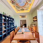 Vanvitelli Palace 3*