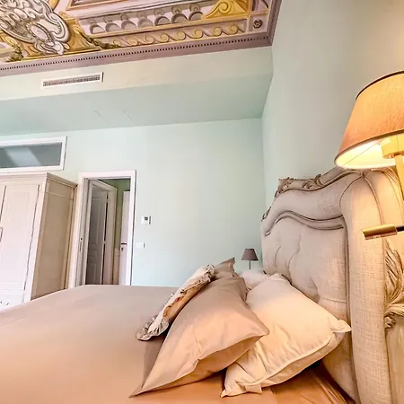 Vanvitelli Palace Bed and breakfast Meta