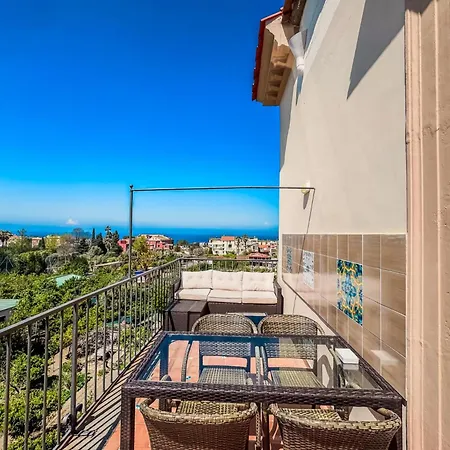 Vanvitelli Palace 3*