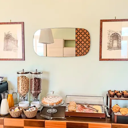 Vanvitelli Palace 梅塔