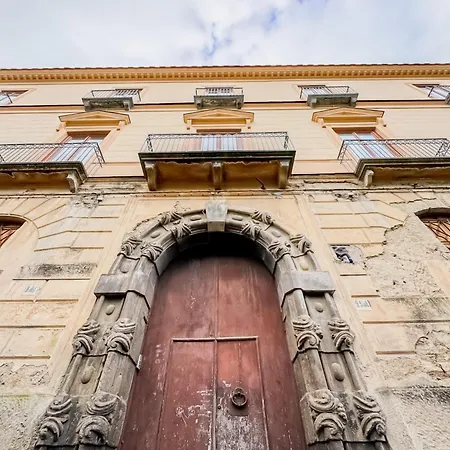 Vanvitelli Palace Meta