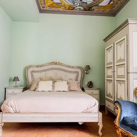 Vanvitelli Palace * Meta